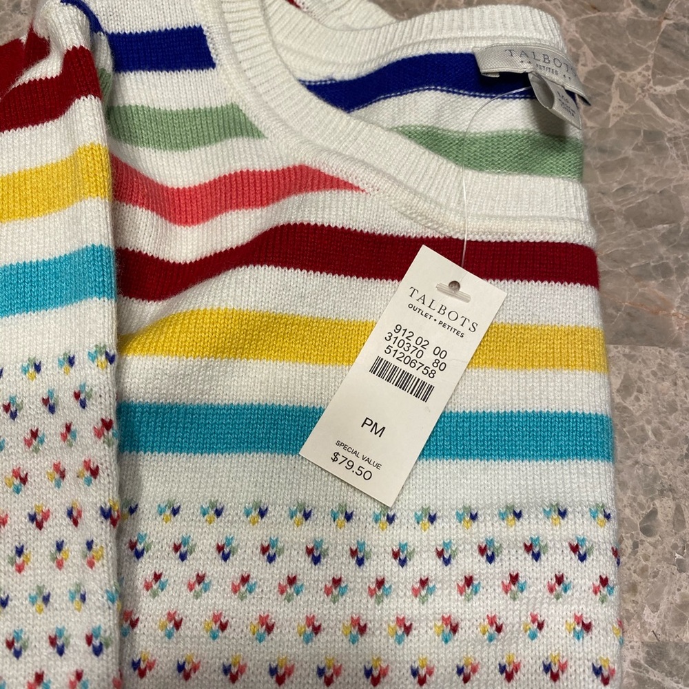 NWOT Beautiful sweater!